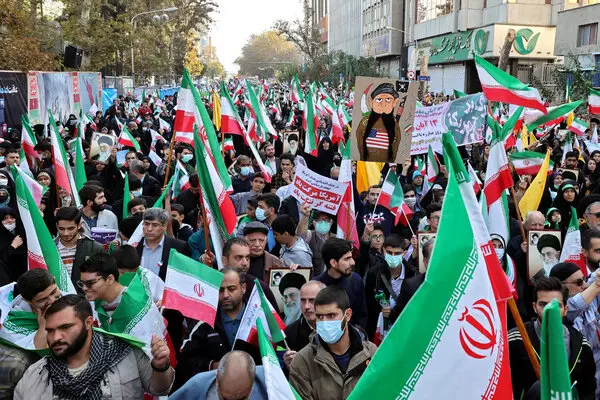 Iran Protests: Tehran Threatens US Bases as Trump’s Response to Crackdown second image